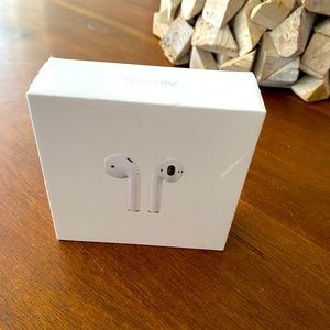 Apple AirPods